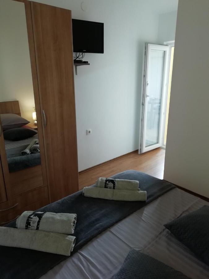 Apartman Ines Bibinje Exterior foto