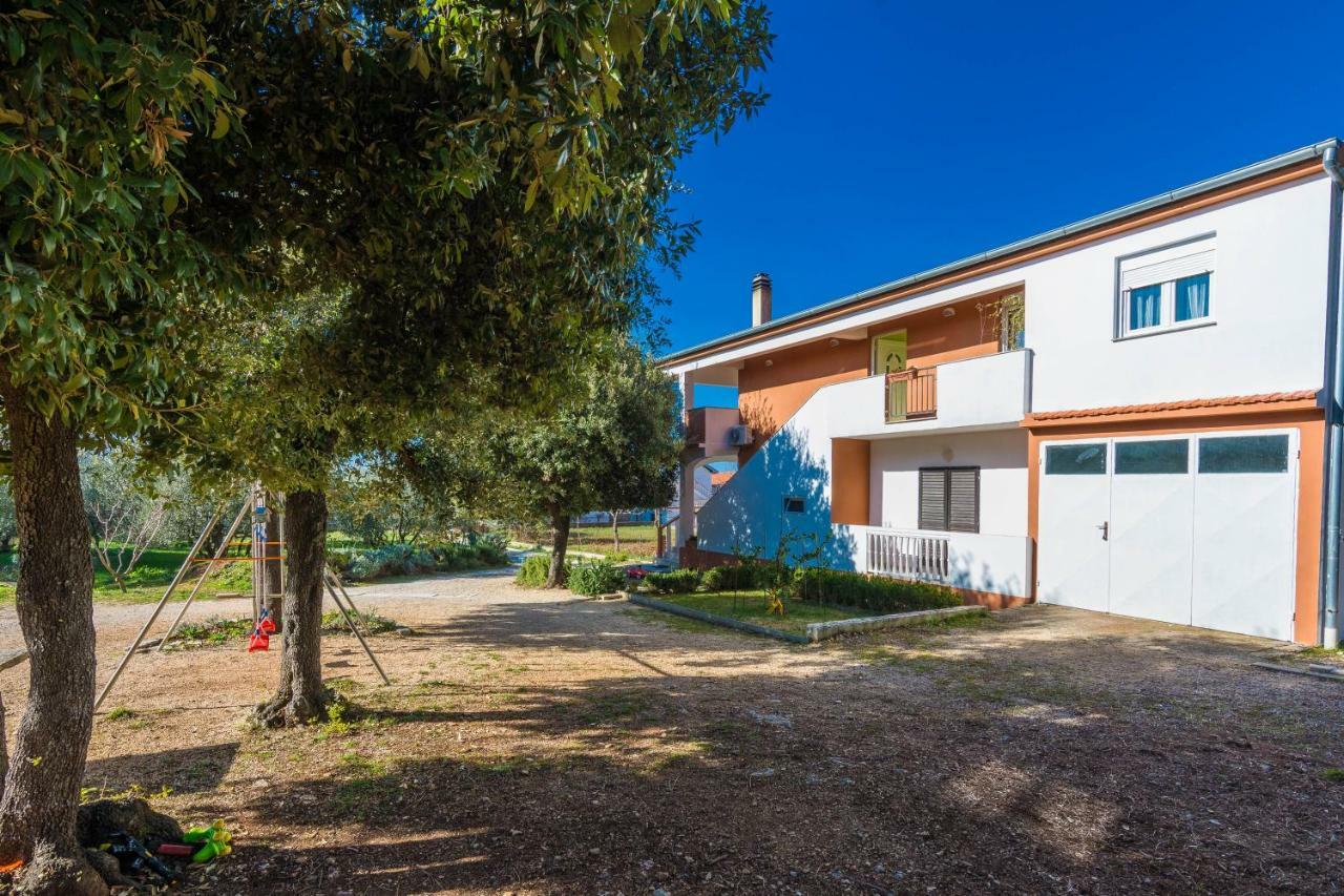 Apartman Ines Bibinje Exterior foto